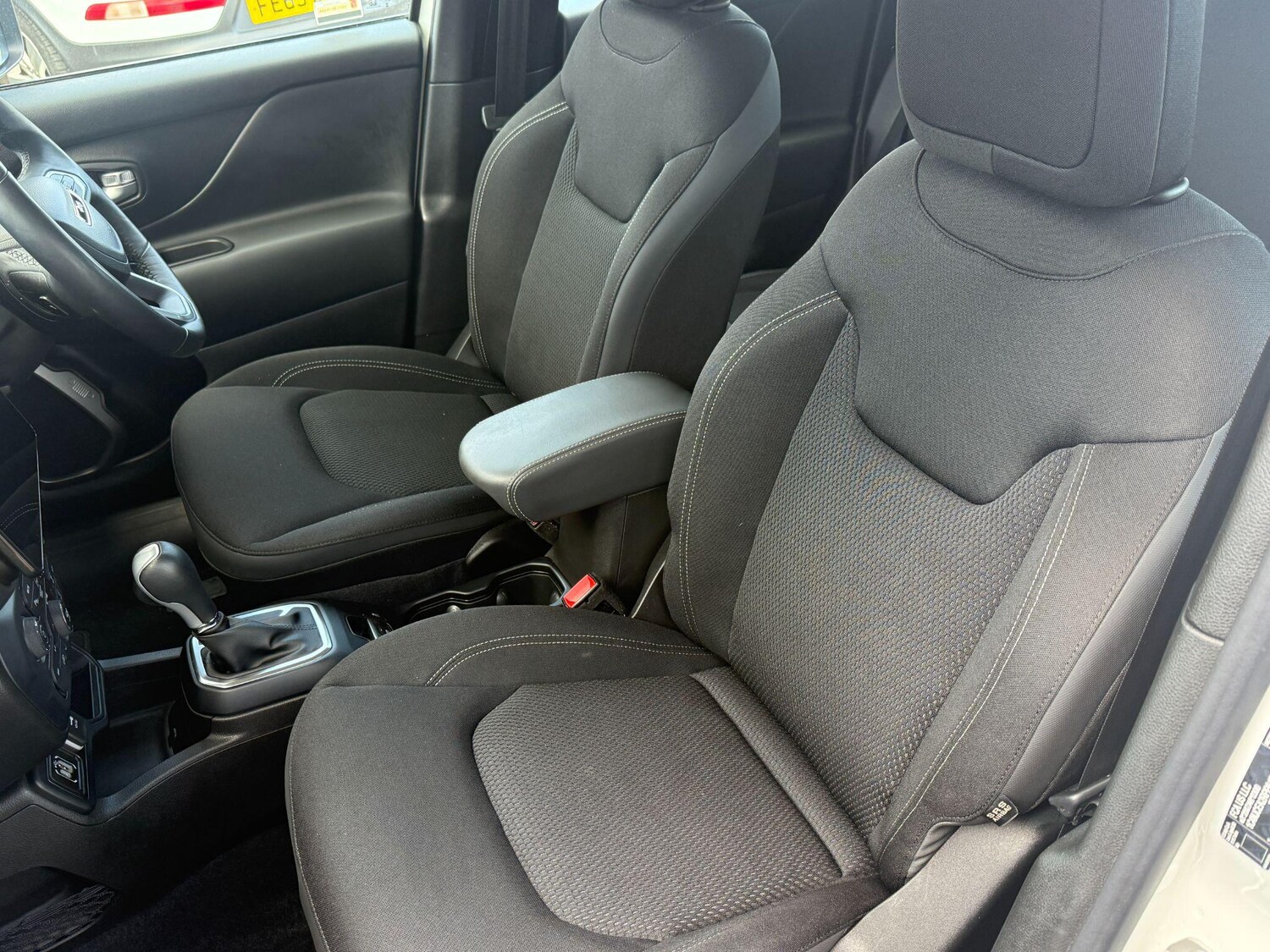 Used Jeep Renegade 2024 for sale - 77738061: Photo 31