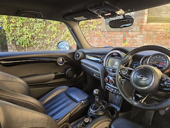 Used MINI Hatch 2016 for sale - 77008178: Photo