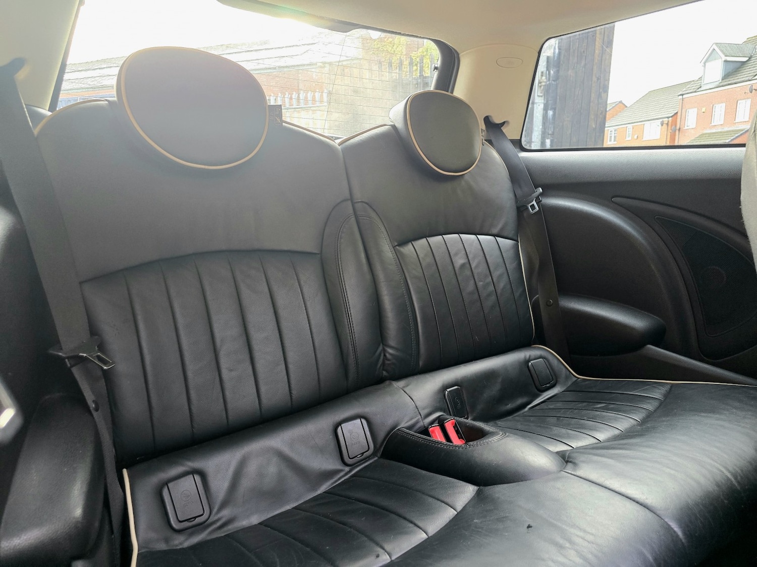 Used MINI Hatch 2011 for sale - 76837074: Photo 19