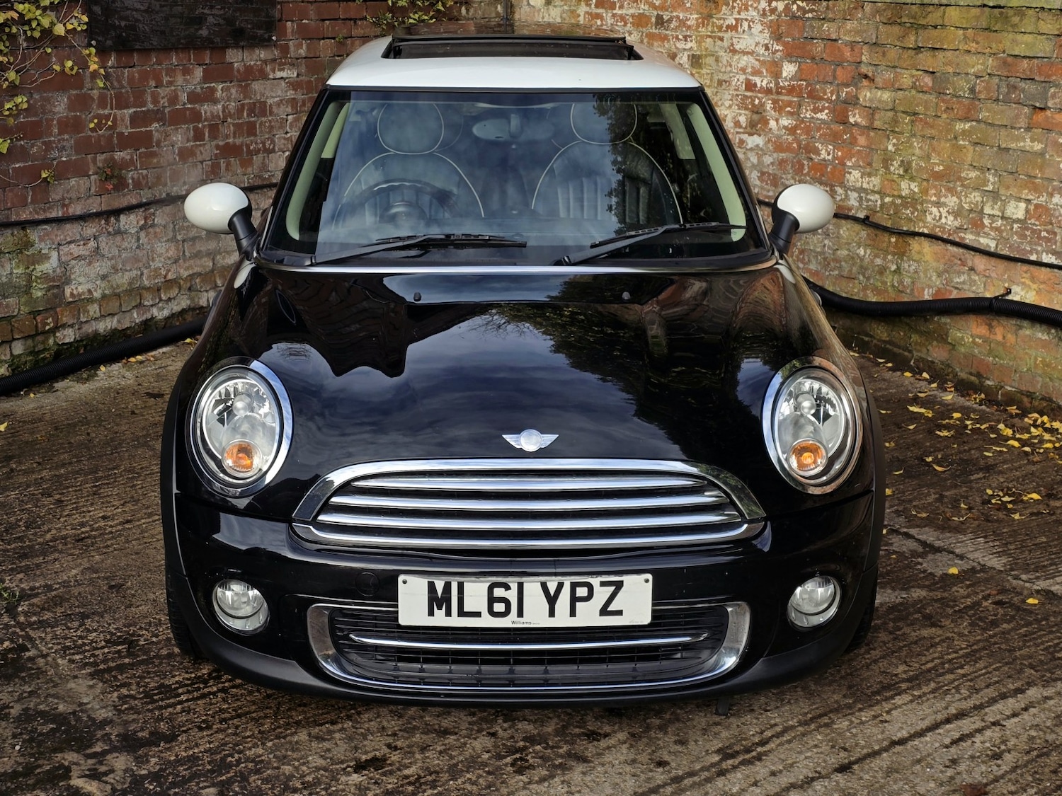 Used MINI Hatch 2011 for sale - 76837074: Photo 22