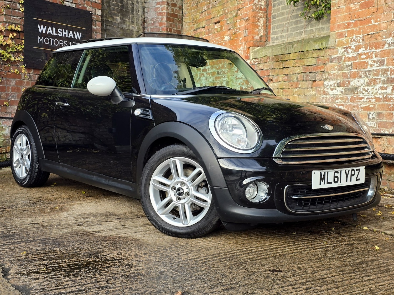 Used MINI Hatch 2011 for sale - 76837074: Photo 3