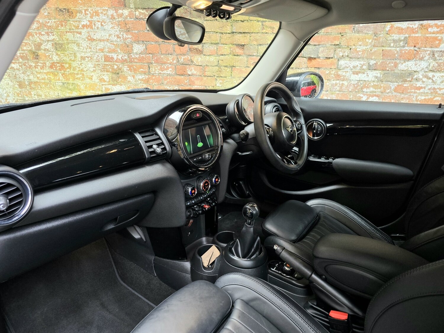 Used MINI Hatch 2019 for sale - 77590069: Photo 12