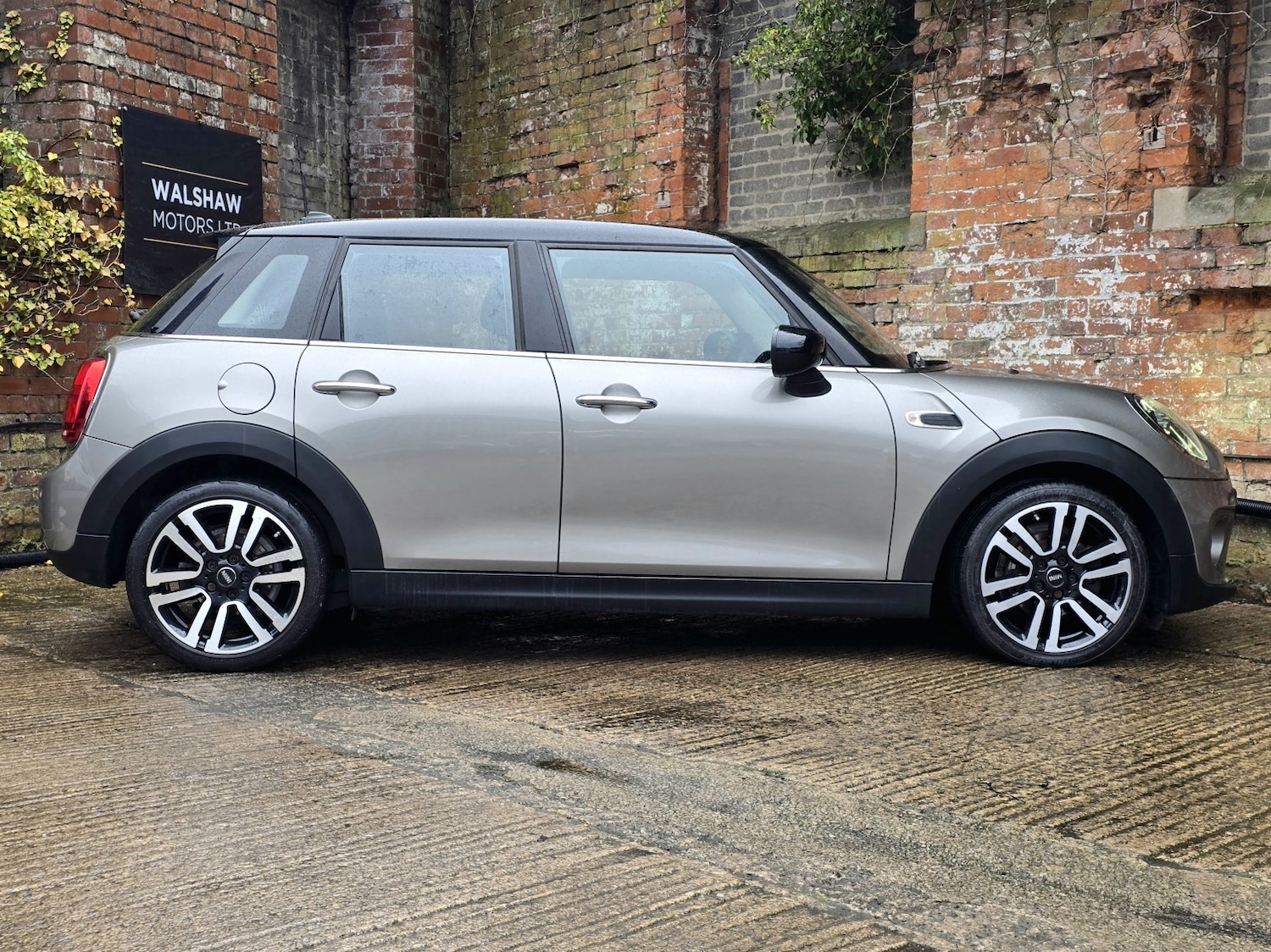 Used MINI Hatch 2019 for sale - 77590069: Photo 4