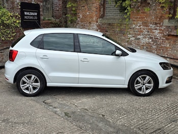 Used Volkswagen Polo 2017 for sale - 78608326: Photo