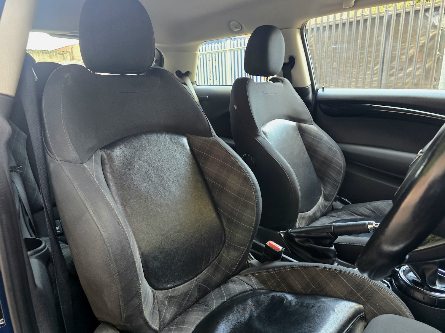 Used MINI Hatch 2015 for sale - 76576911: Photo 15