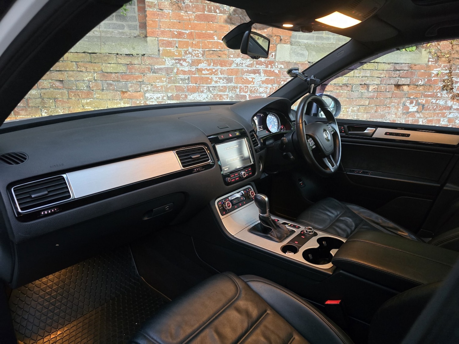 Used Volkswagen Touareg 2014 for sale - 77011791: Photo 12