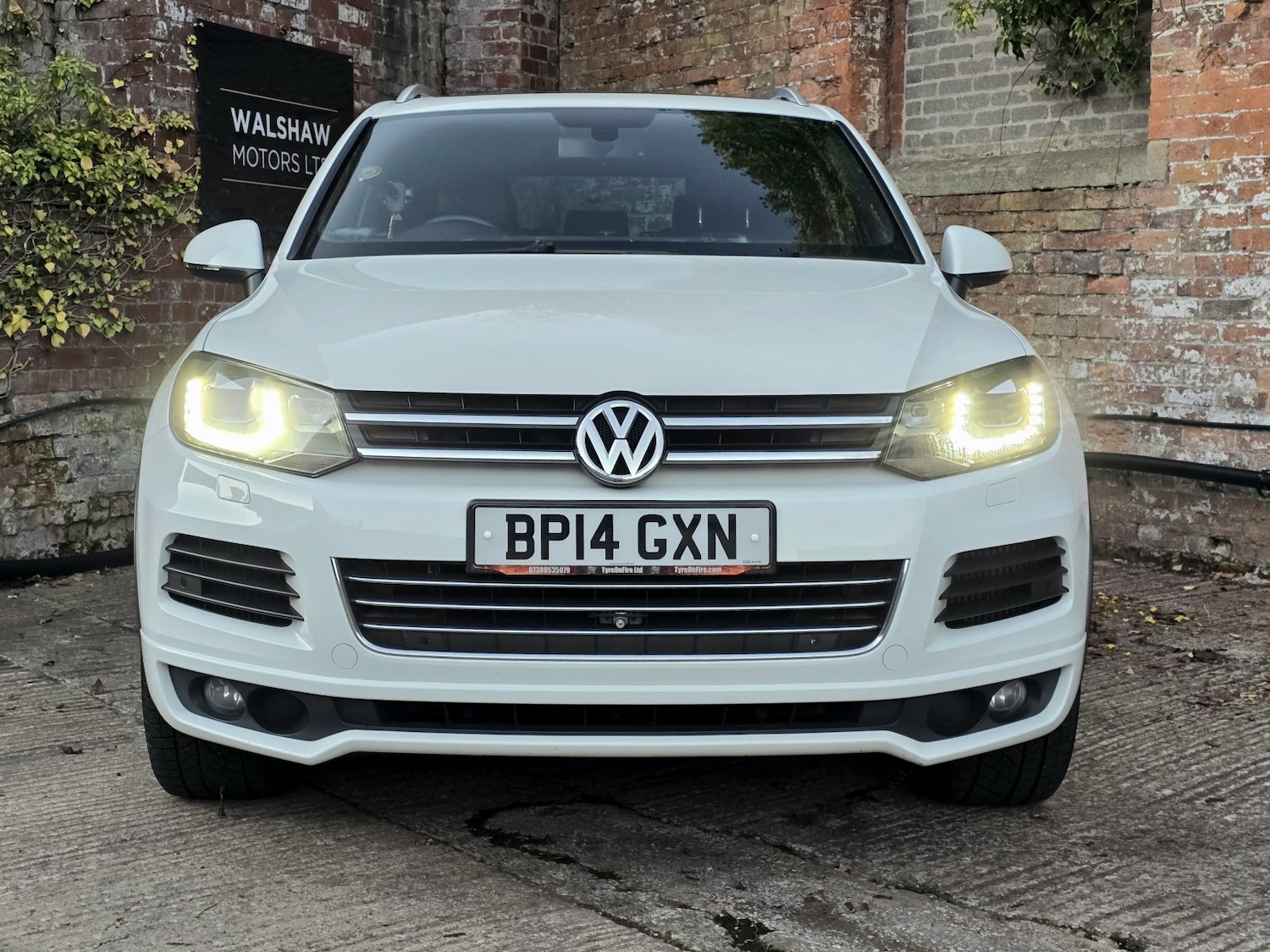 Used Volkswagen Touareg 2014 for sale - 77011791: Photo 2