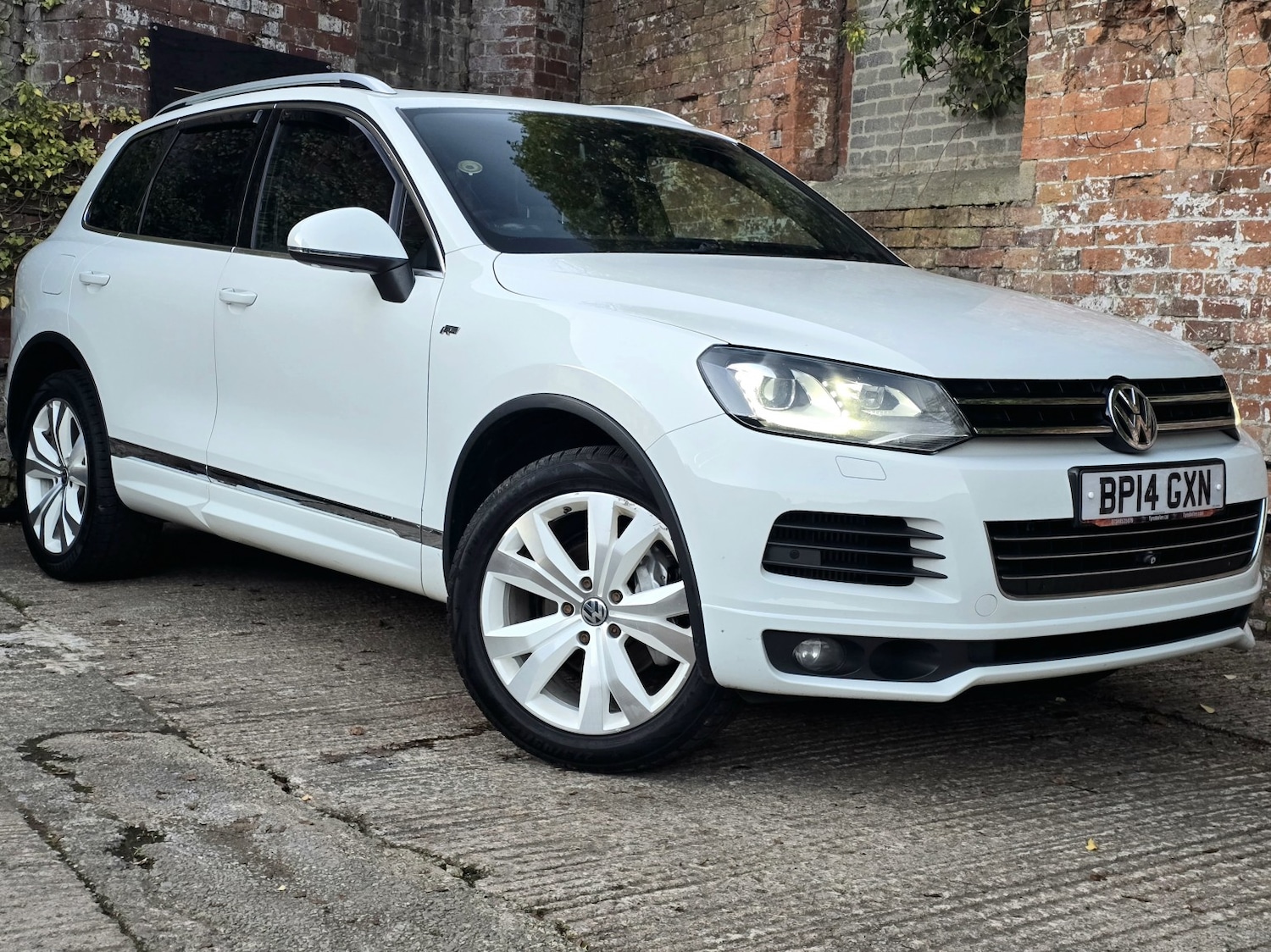 Used Volkswagen Touareg 2014 for sale - 77011791: Photo 3