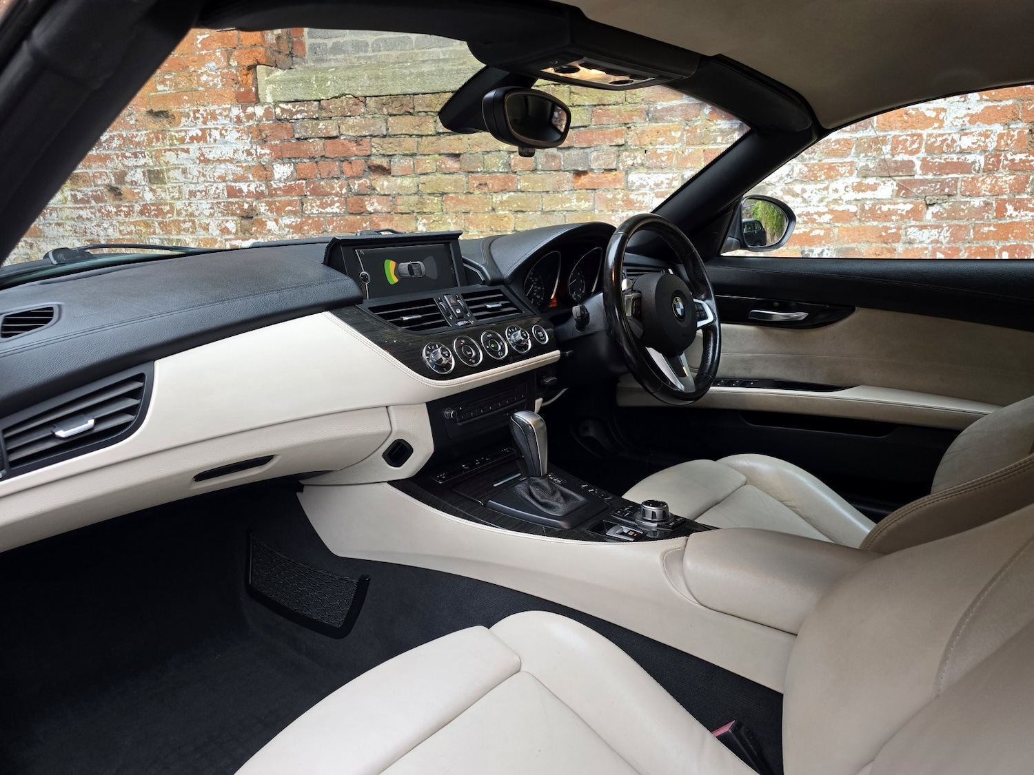 Used BMW Z4 2010 for sale - 77851239: Photo 21