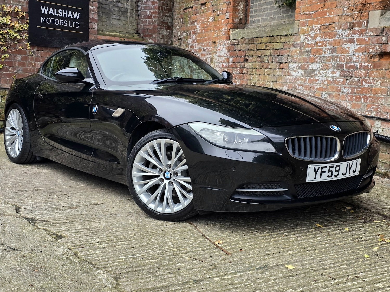 Used BMW Z4 2010 for sale - 77851239: Photo 25
