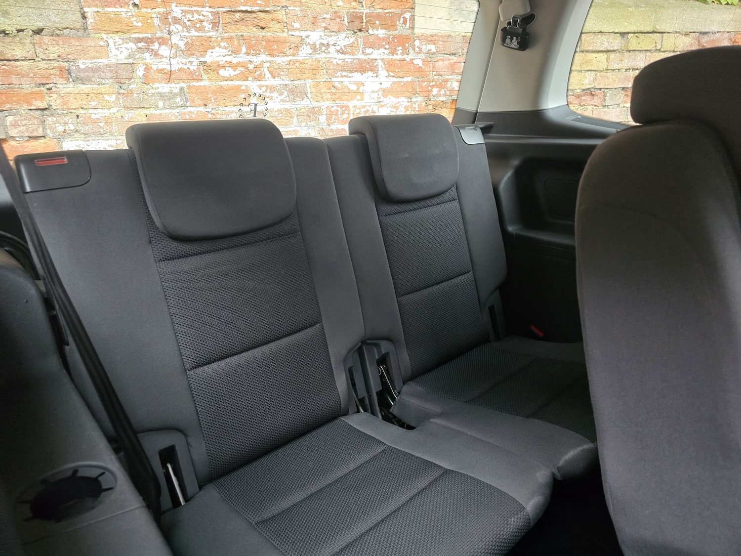 Used Volkswagen Touran 2012 for sale - 76482975: Photo 20