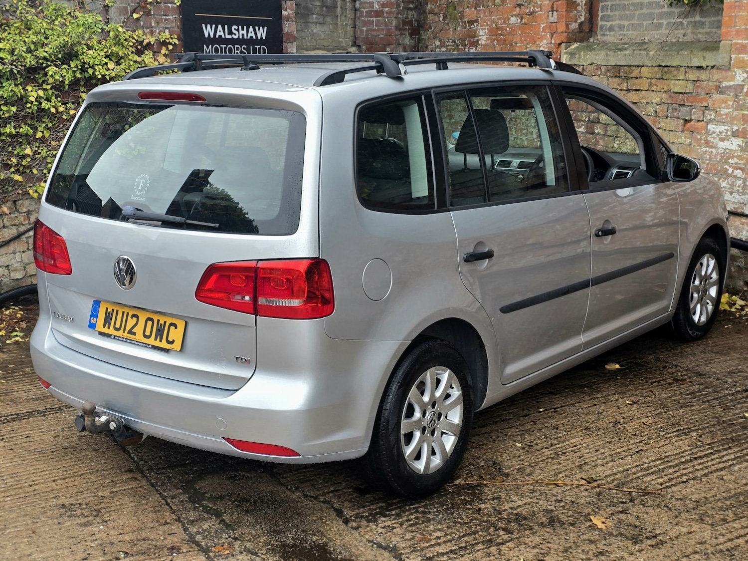 Used Volkswagen Touran 2012 for sale - 76482975: Photo 7