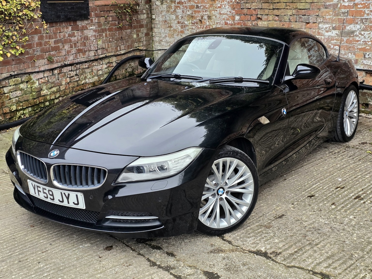 Used BMW Z4 2010 for sale - 77453315: Photo 14