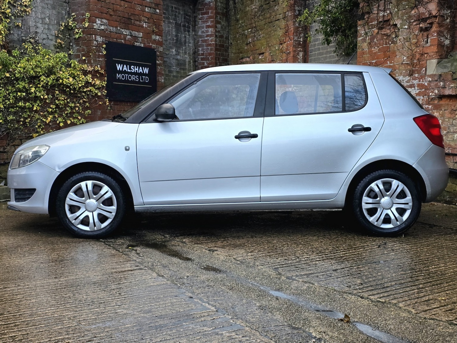 Used Skoda Fabia 2010 for sale - 77629085: Photo 12