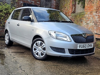 Used Skoda Fabia 2010 for sale - 77629085: Photo