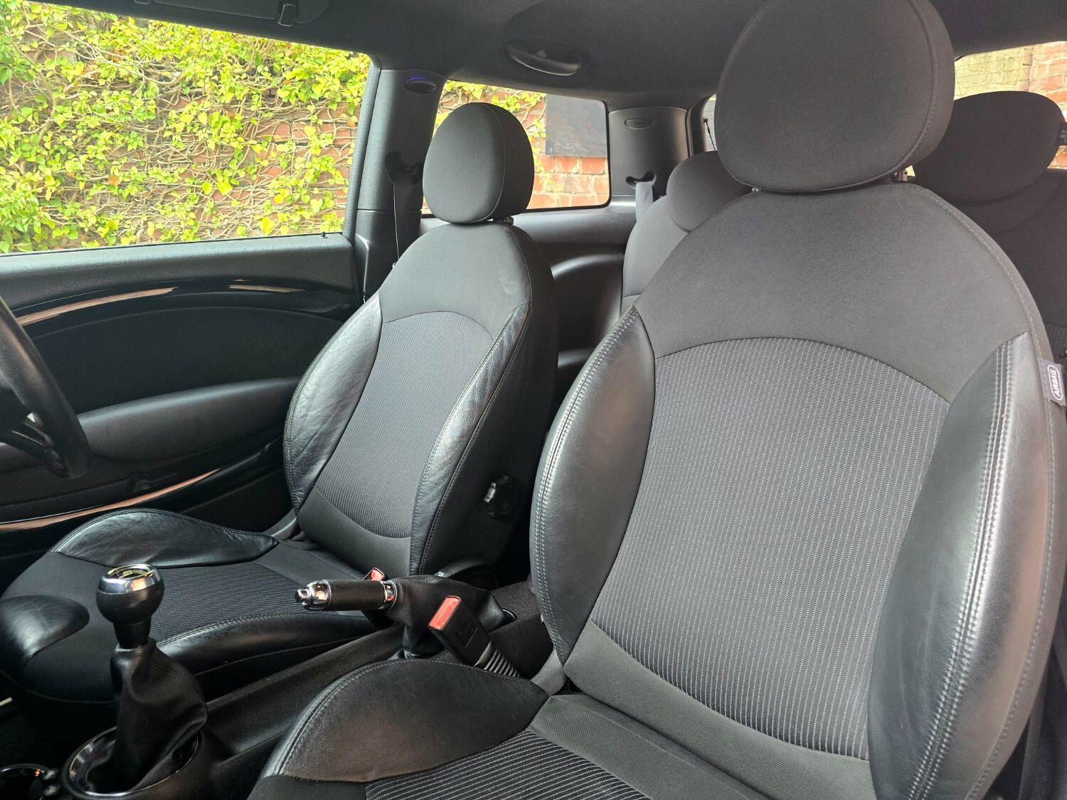 Used MINI Hatch 2011 for sale - 76397086: Photo 16