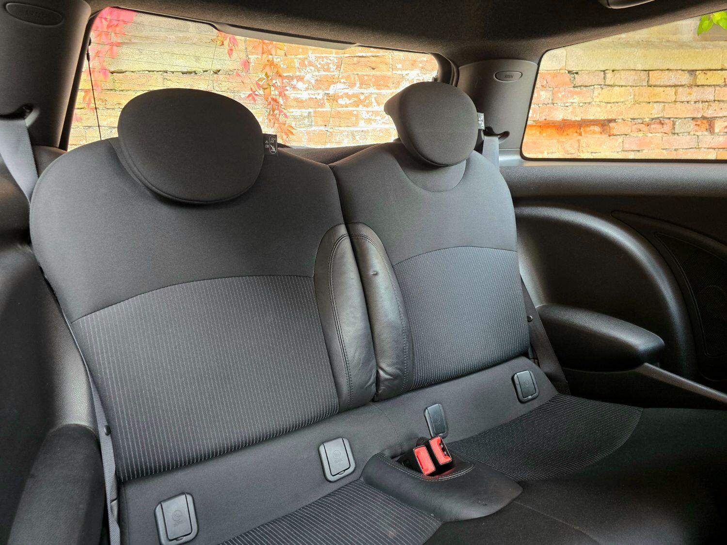 Used MINI Hatch 2011 for sale - 76397086: Photo 18