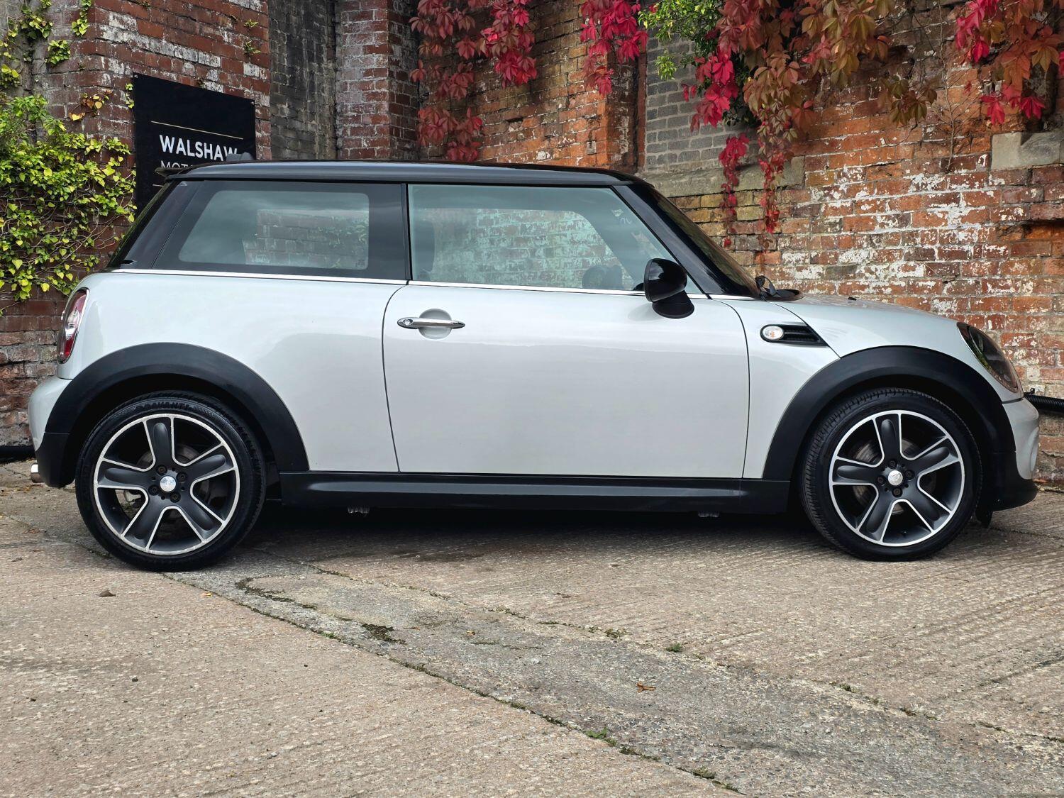 Used MINI Hatch 2011 for sale - 76397086: Photo 4