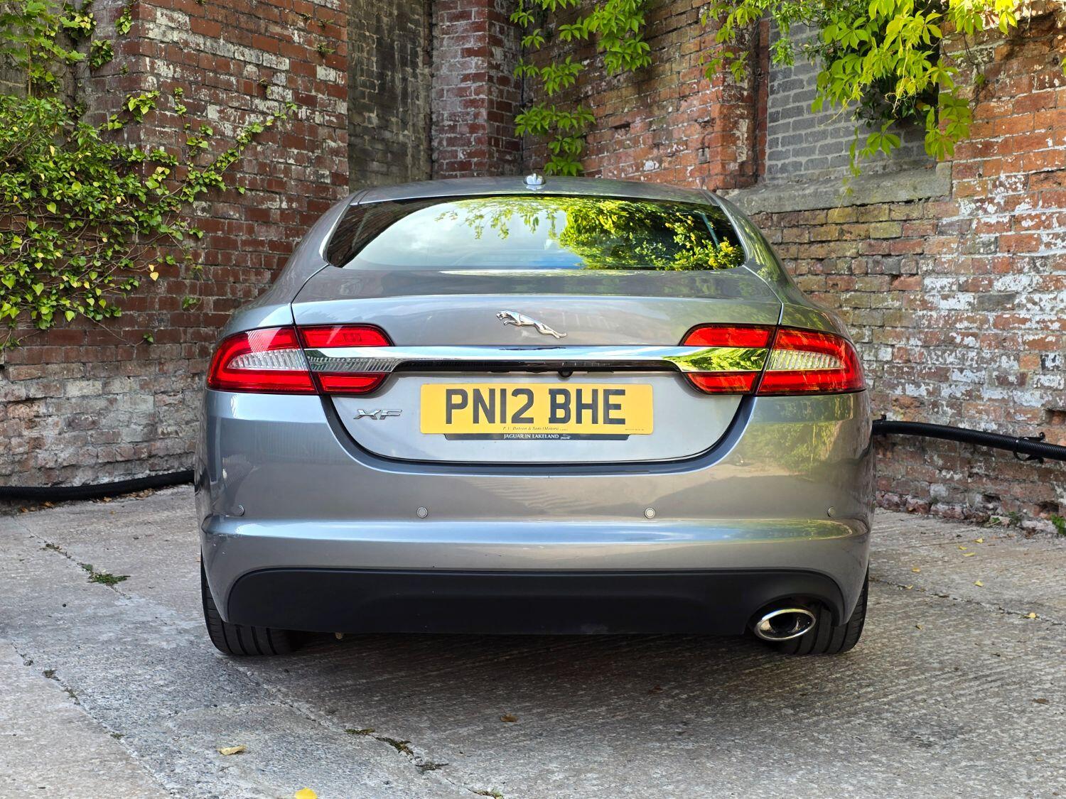 Used Jaguar XF 2012 for sale - 76712548: Photo 11