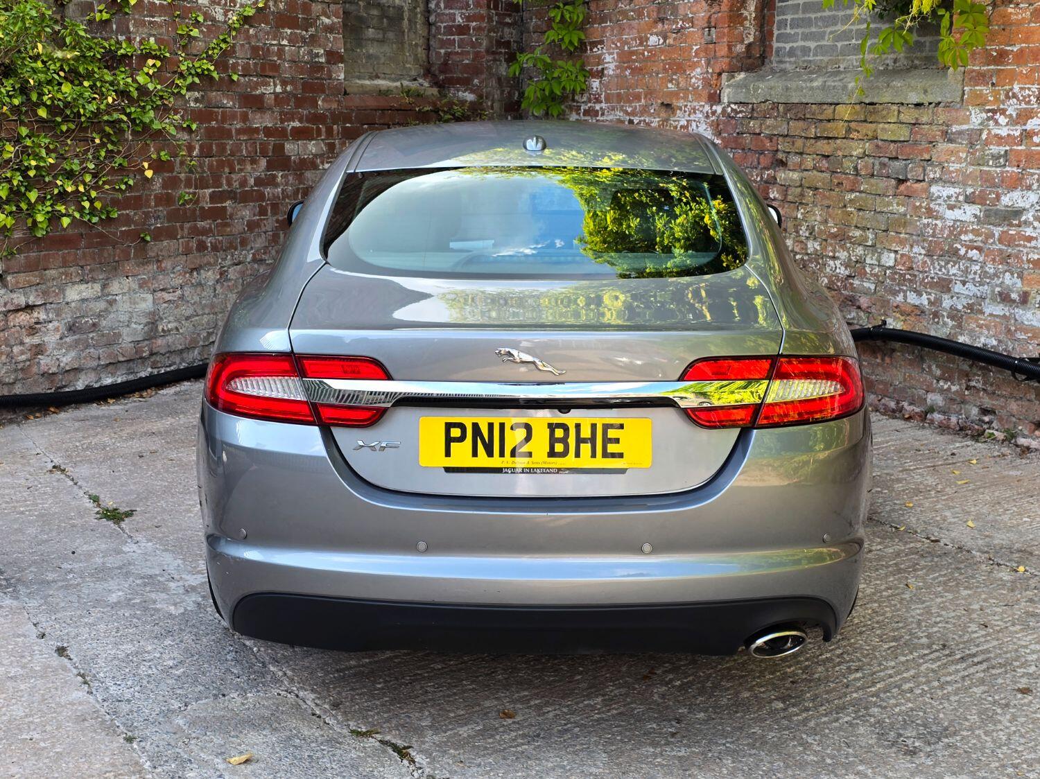 Used Jaguar XF 2012 for sale - 76712548: Photo 12