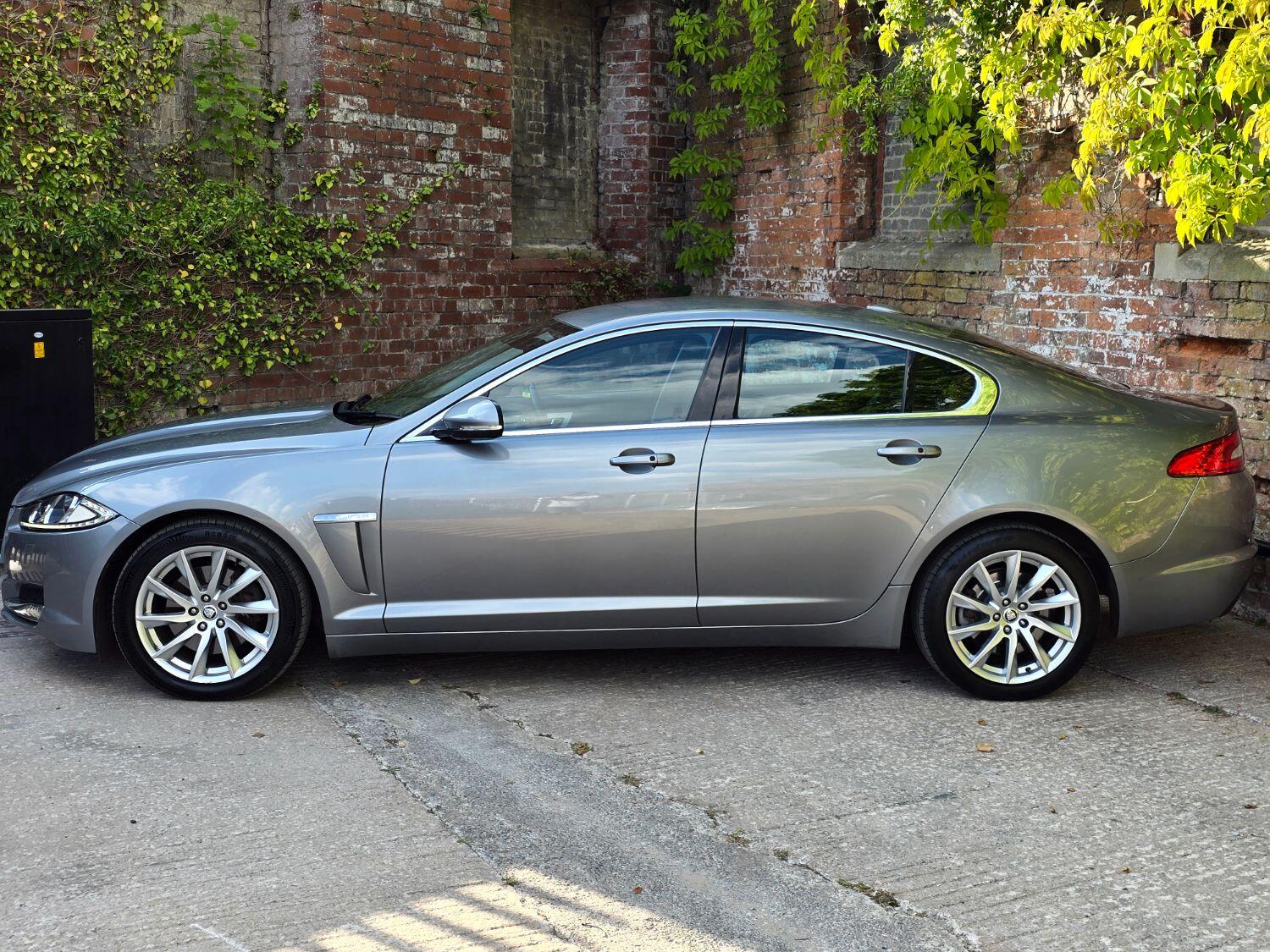 Used Jaguar XF 2012 for sale - 76712548: Photo 16