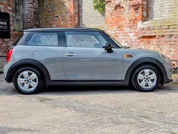 Used MINI Hatch 2017 for sale - 78864957: Photo