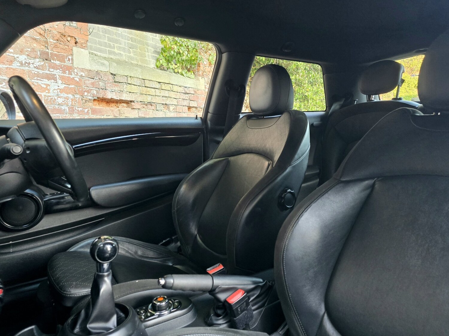 Used MINI Hatch 2018 for sale - 77792839: Photo 17