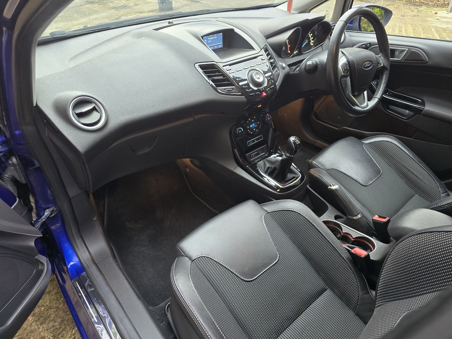 Used Ford Fiesta 2015 for sale - 76877634: Photo 13