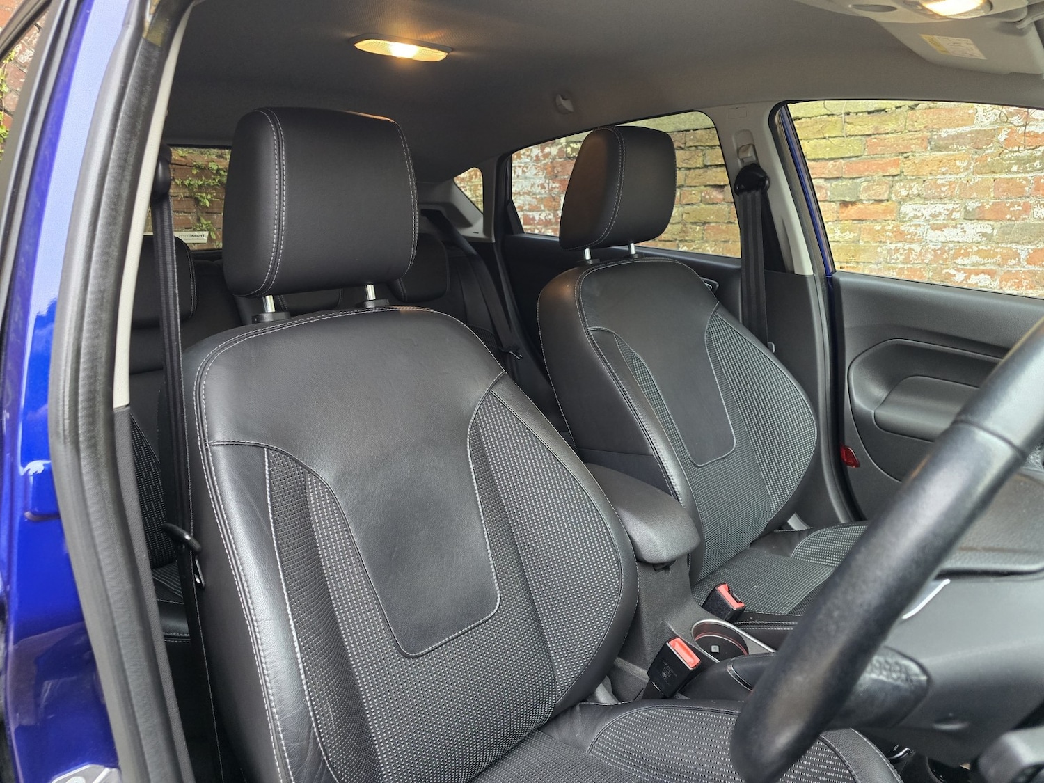 Used Ford Fiesta 2015 for sale - 76877634: Photo 16