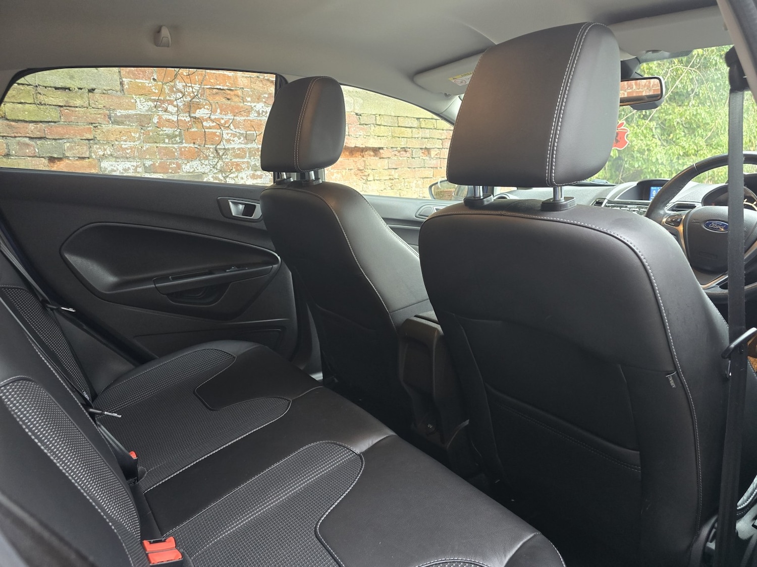 Used Ford Fiesta 2015 for sale - 76877634: Photo 19