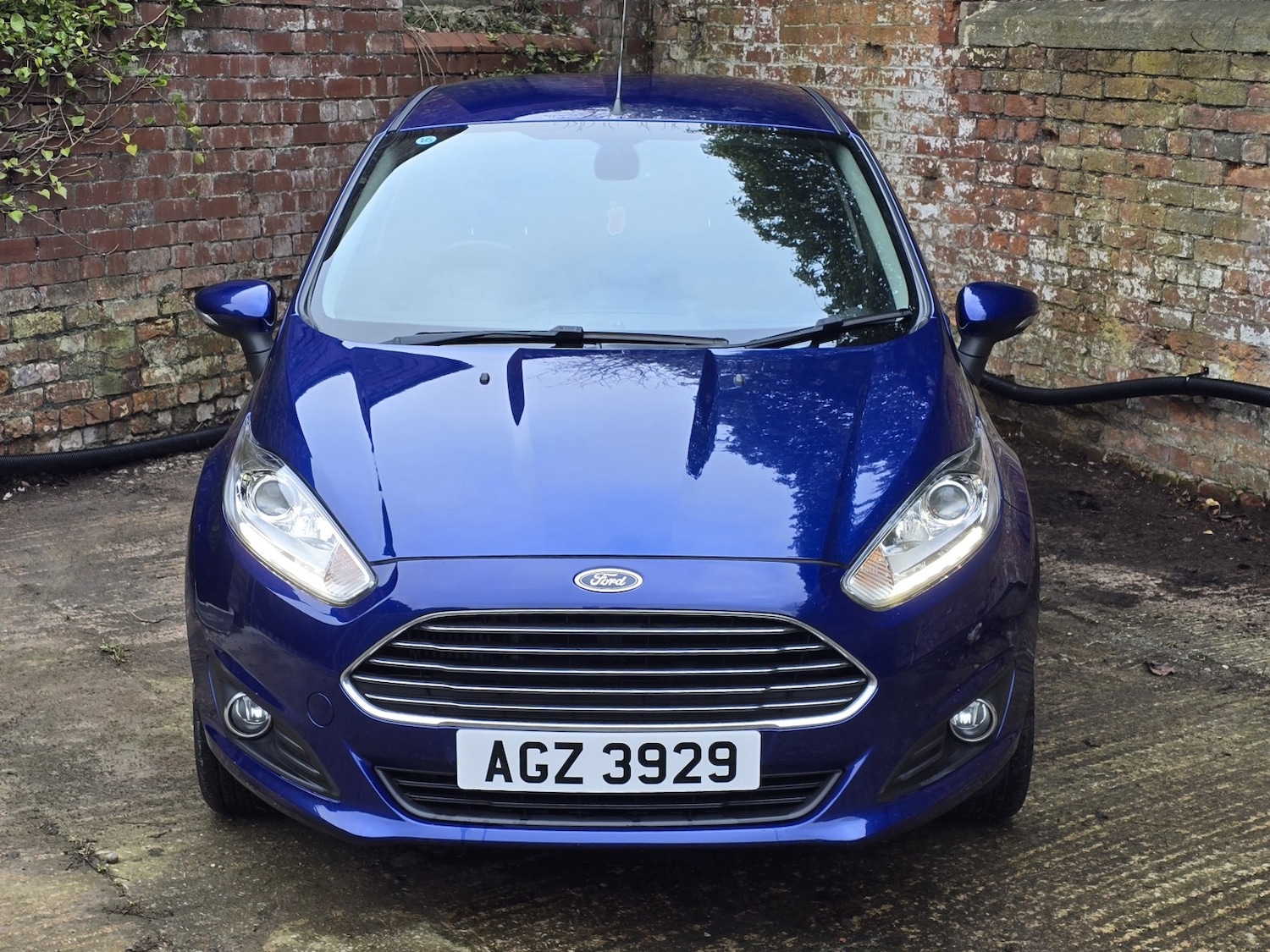 Used Ford Fiesta 2015 for sale - 76877634: Photo 2