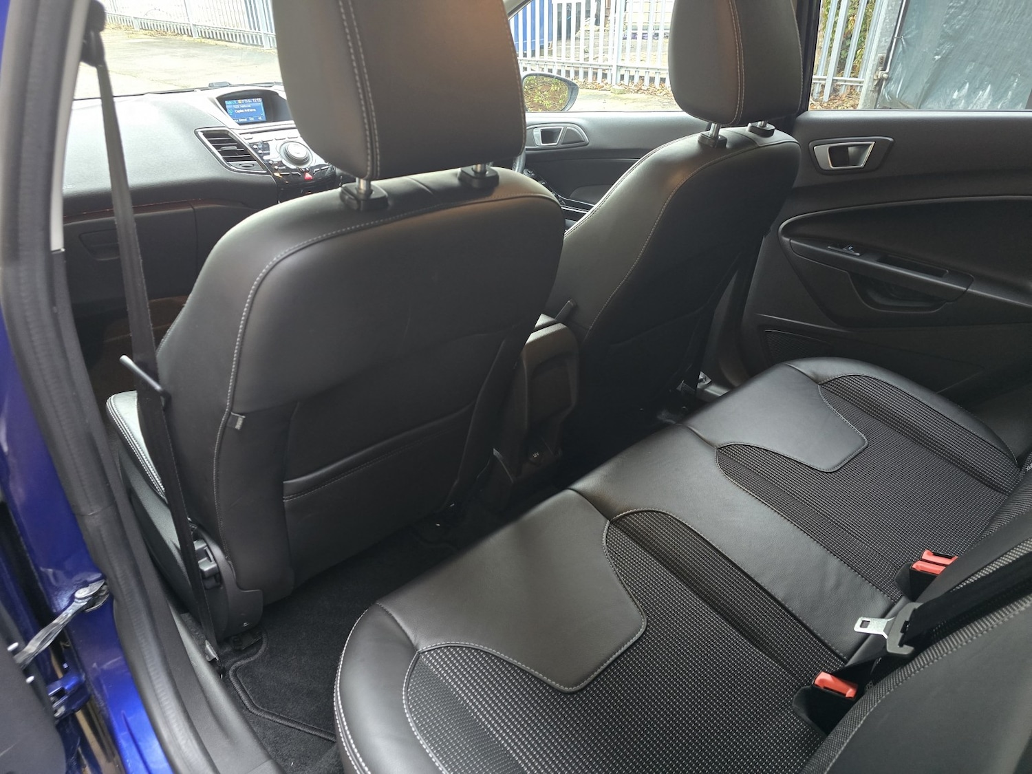 Used Ford Fiesta 2015 for sale - 76877634: Photo 20