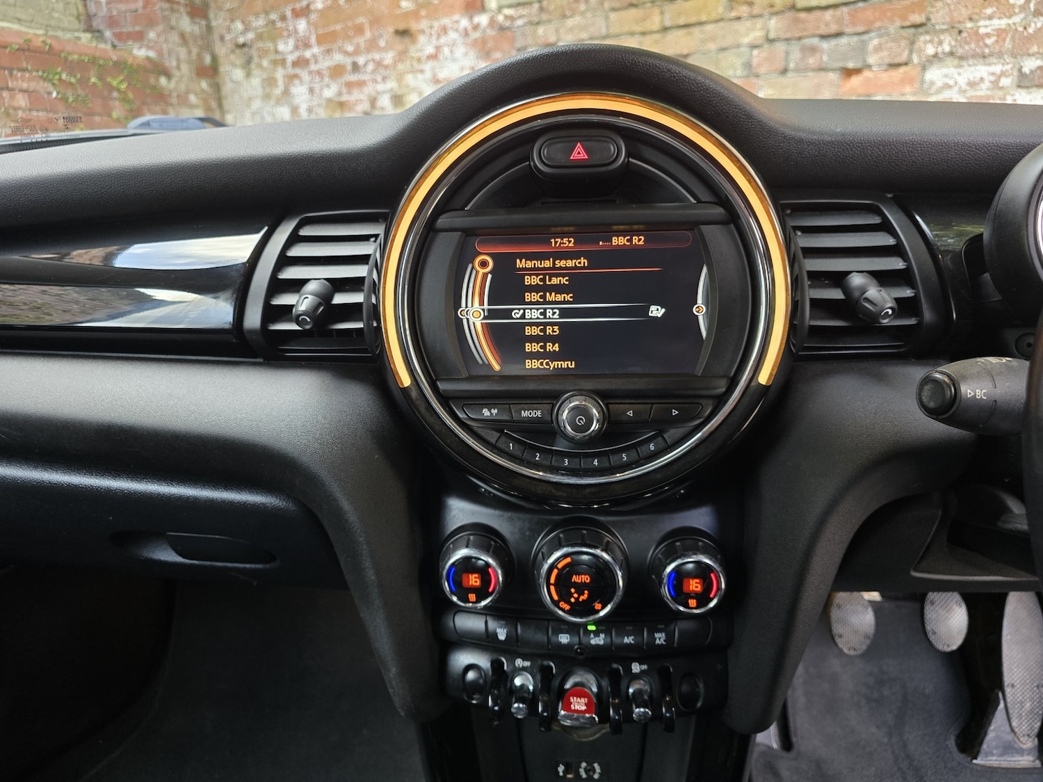 Used MINI Hatch 2014 for sale - 77844953: Photo 18