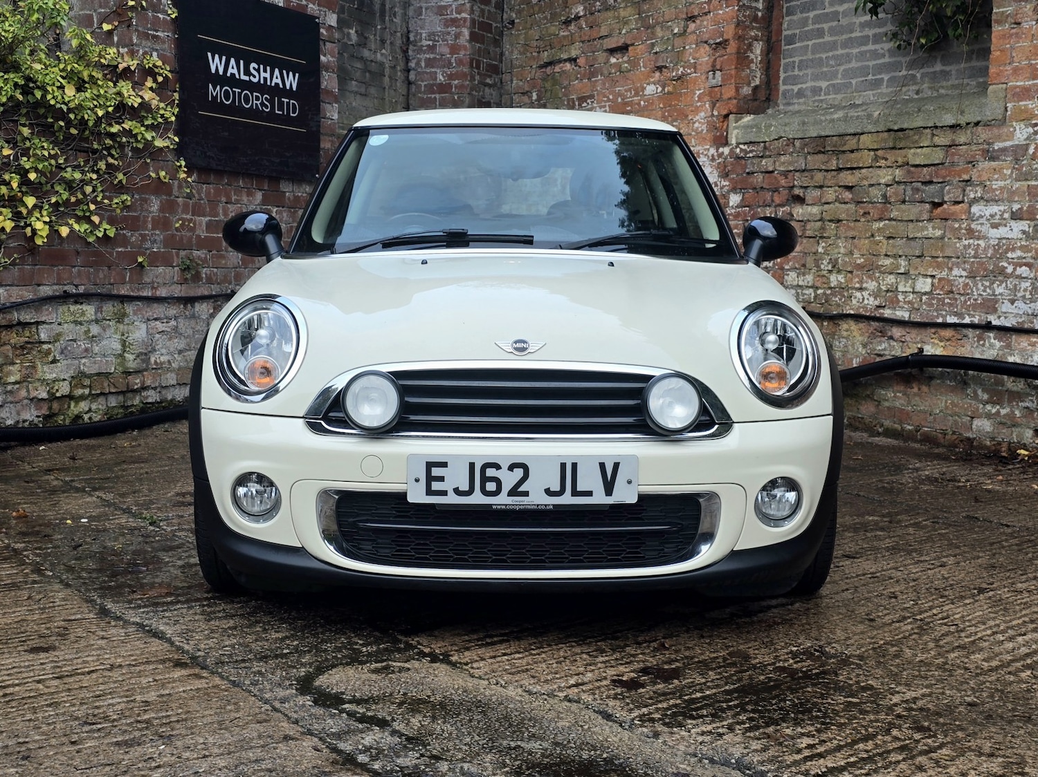 Used MINI Hatch 2012 for sale - 76525748: Photo 2