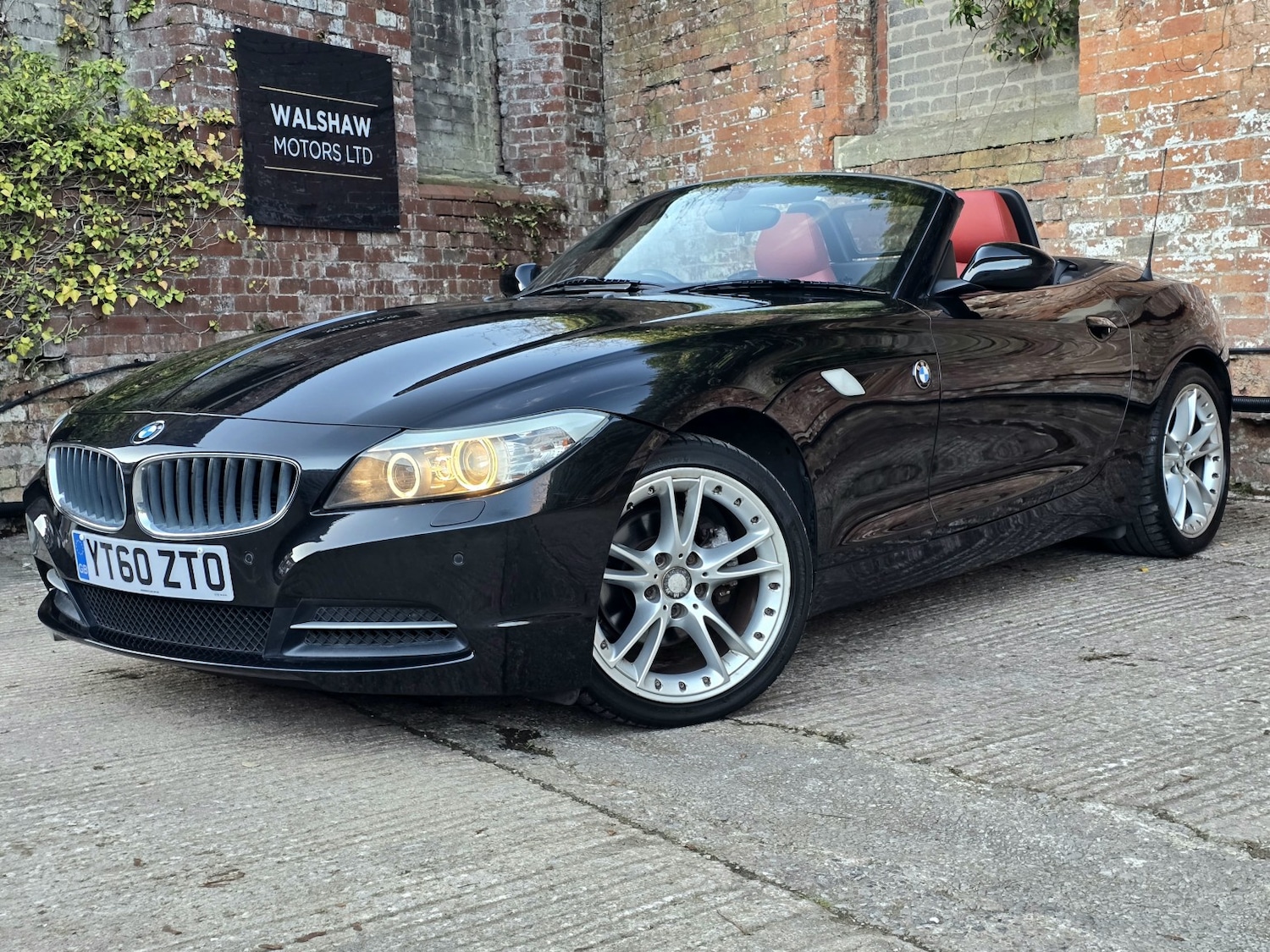 Used BMW Z4 2010 for sale - 76649798: Photo 1