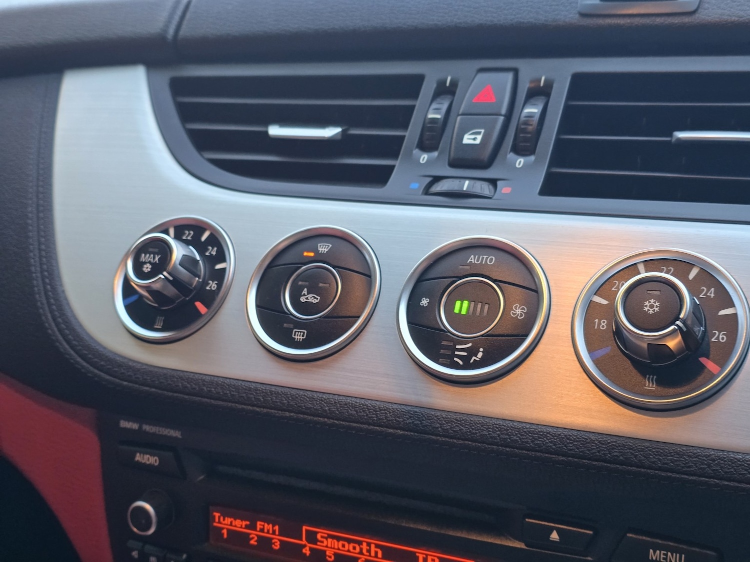 Used BMW Z4 2010 for sale - 76649798: Photo 20