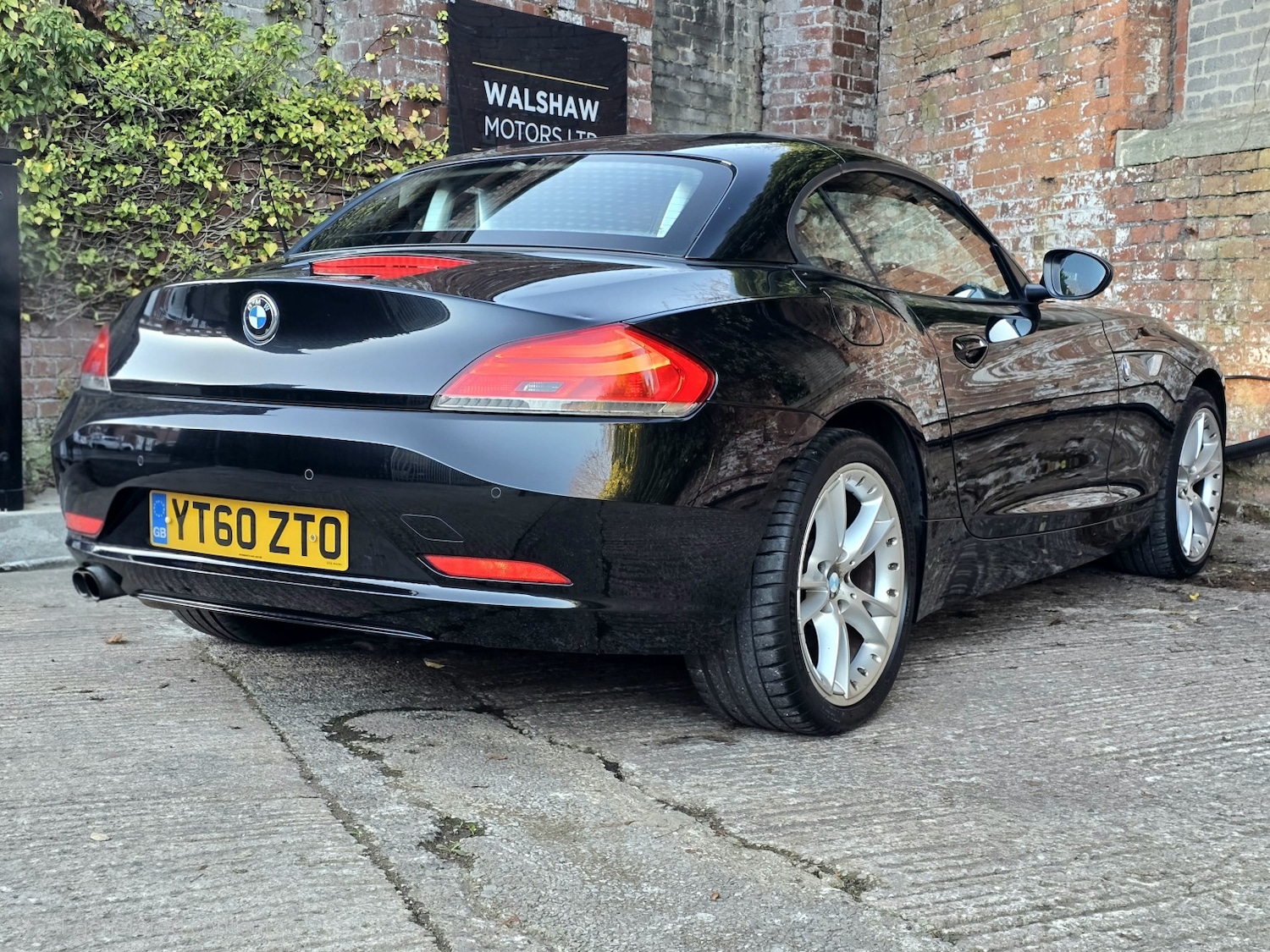 Used BMW Z4 2010 for sale - 76649798: Photo 23