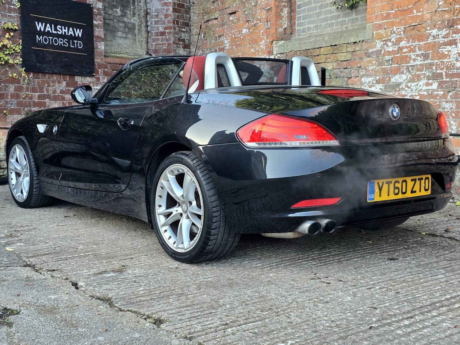 Used BMW Z4 2010 for sale - 76649798: Photo 9