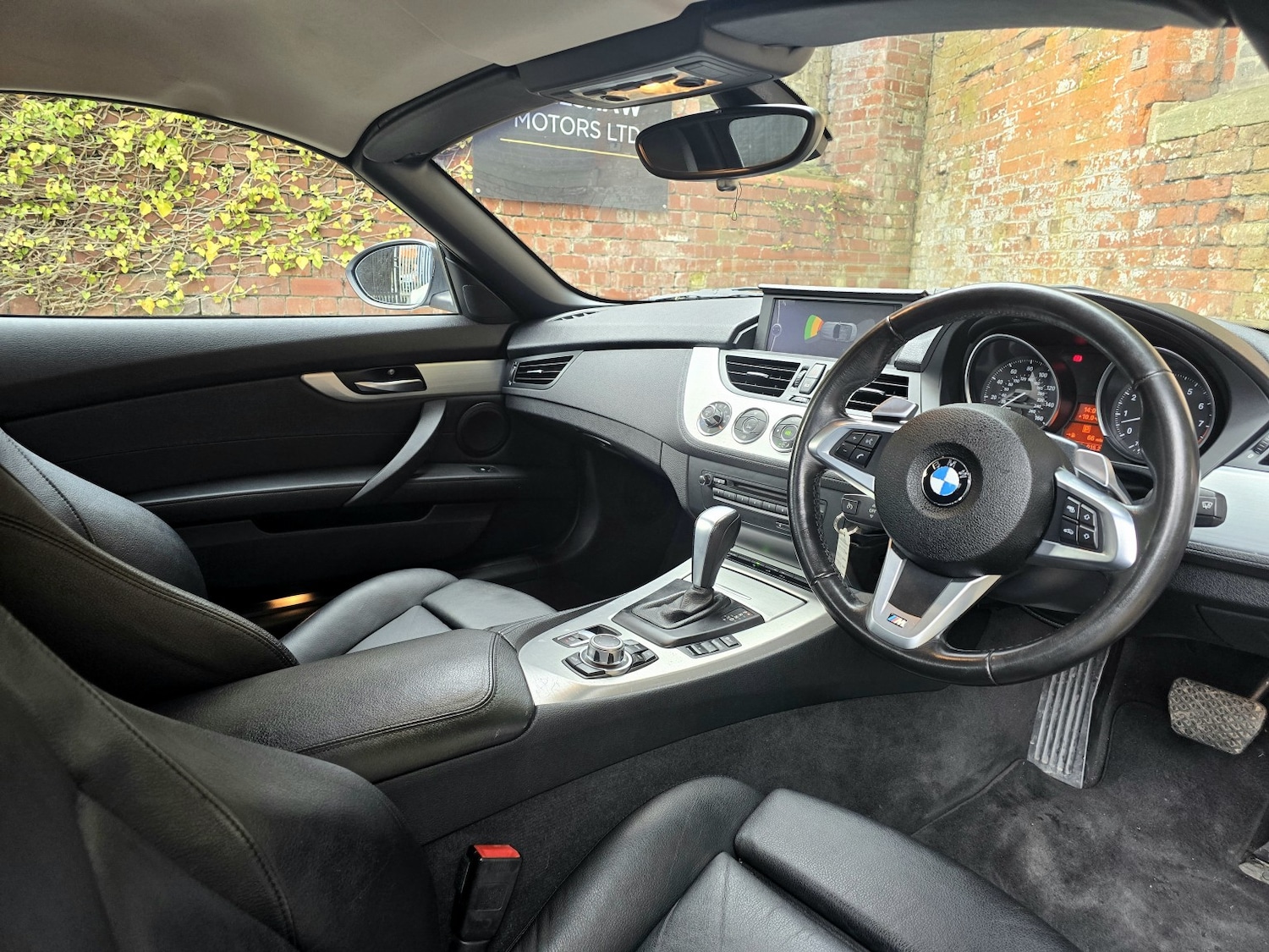 Used BMW Z4 2011 for sale - 77636949: Photo 12