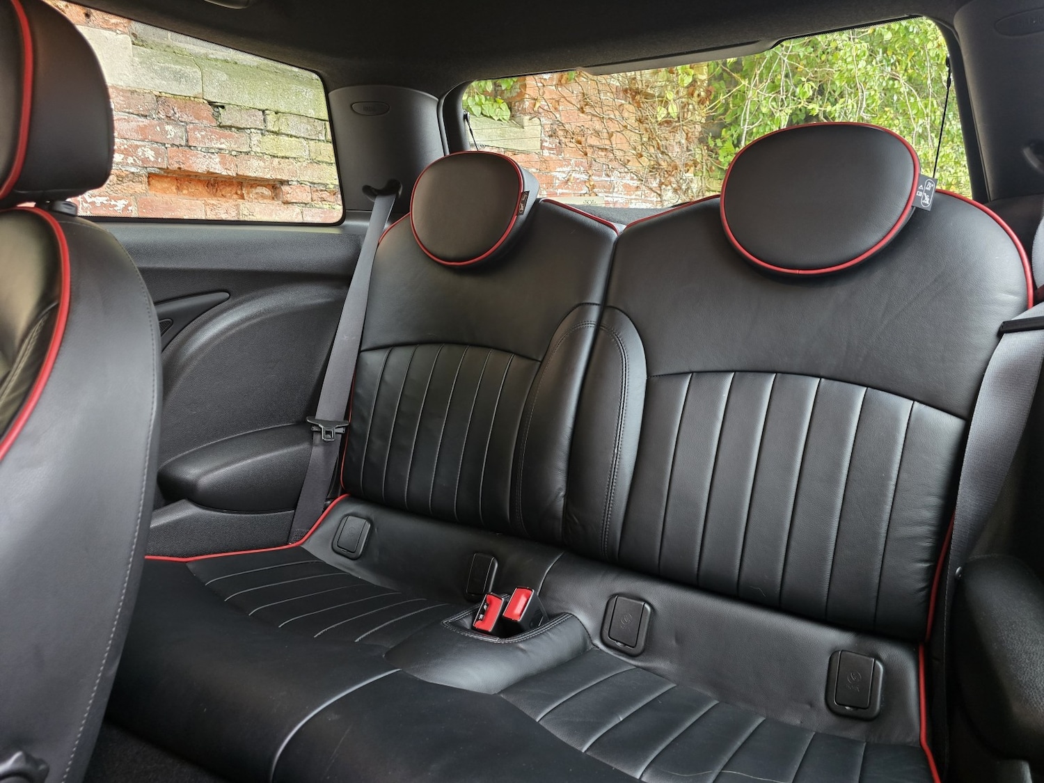 Used MINI Hatch 2011 for sale - 77590054: Photo 18