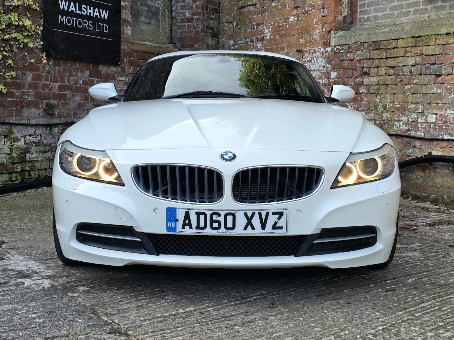 Used BMW Z4 2010 for sale - 77973741: Photo 2