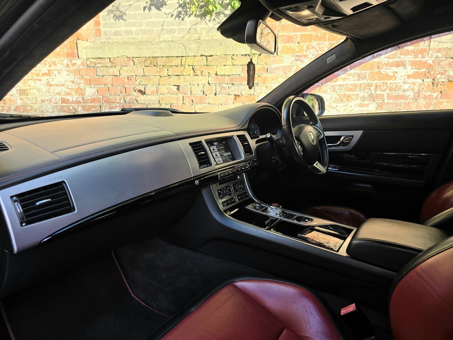 Used Jaguar XF 2013 for sale - 77054788: Photo 15