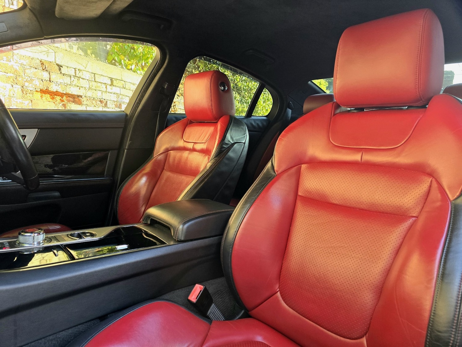 Used Jaguar XF 2013 for sale - 77054788: Photo 16