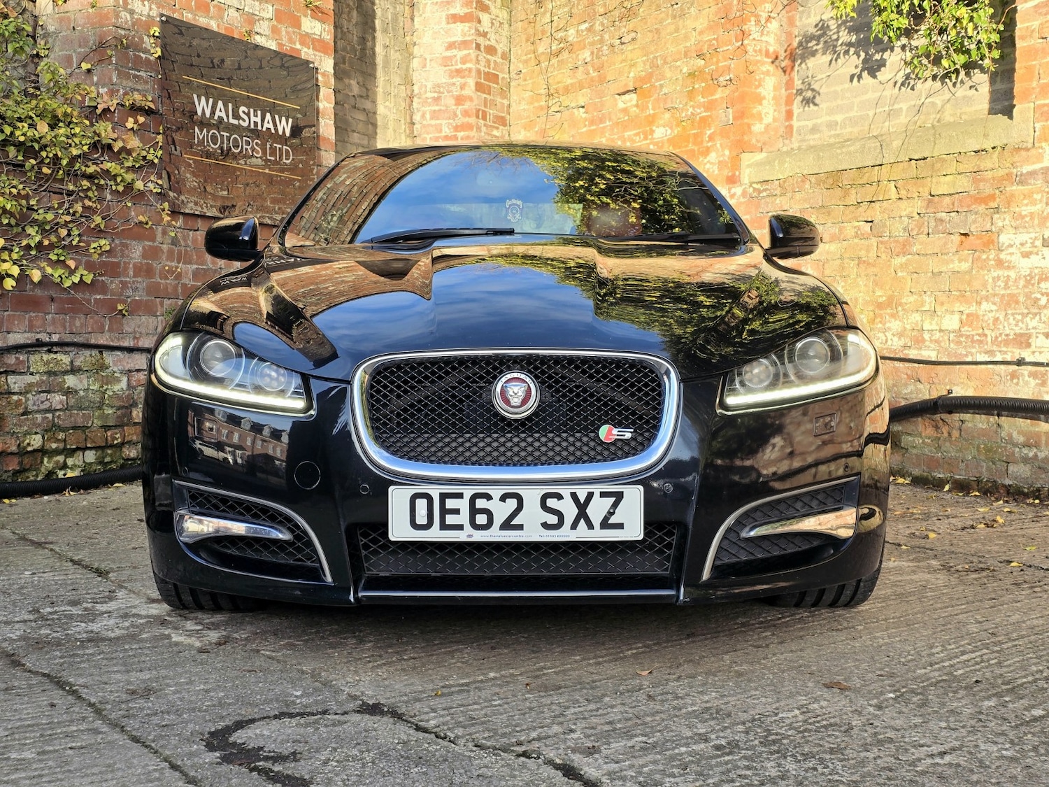 Used Jaguar XF 2013 for sale - 77054788: Photo 2