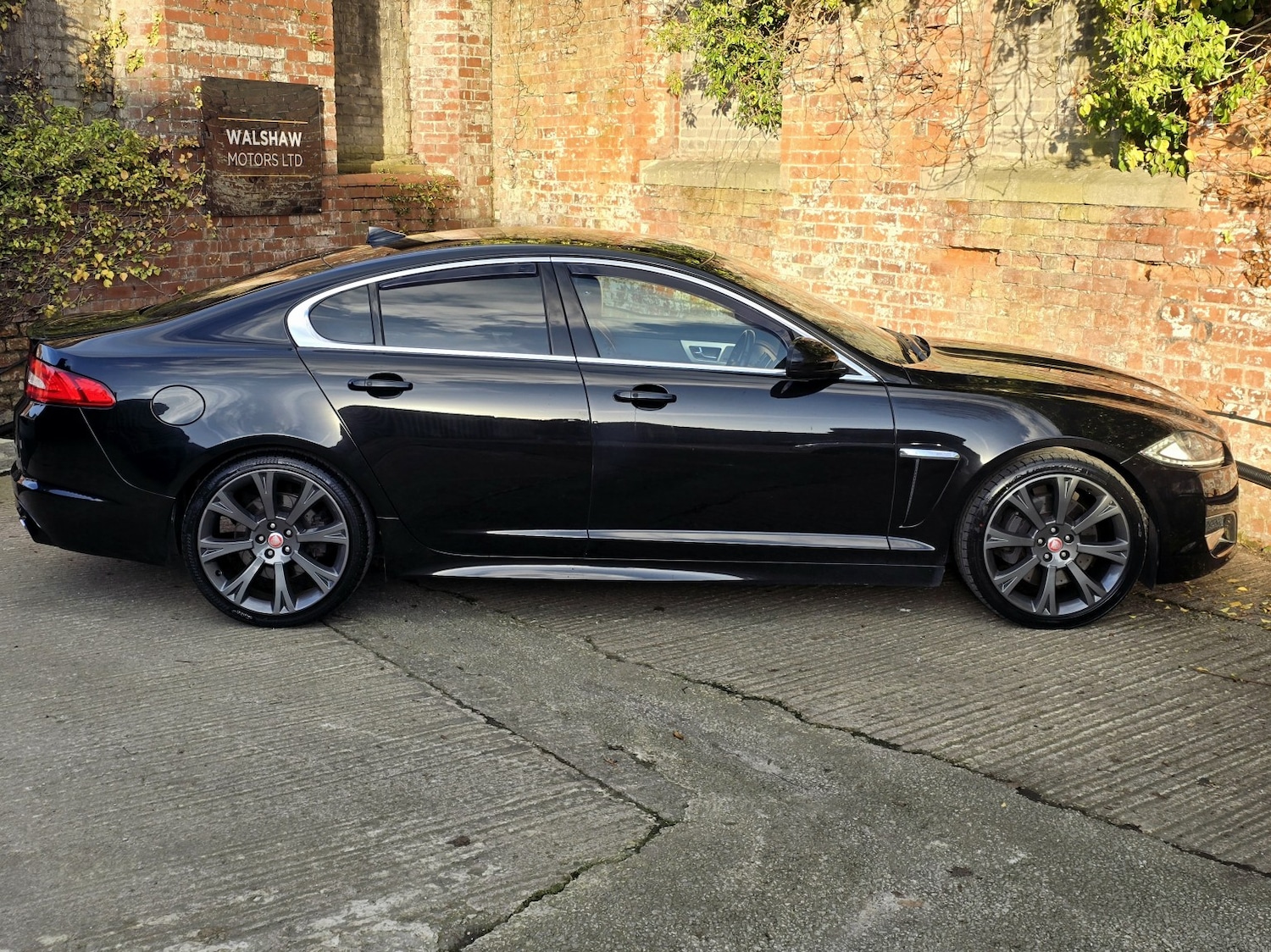 Used Jaguar XF 2013 for sale - 77054788: Photo 30