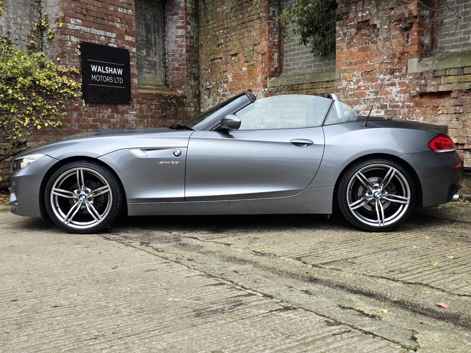 Used BMW Z4 2011 for sale - 77721190: Photo 11
