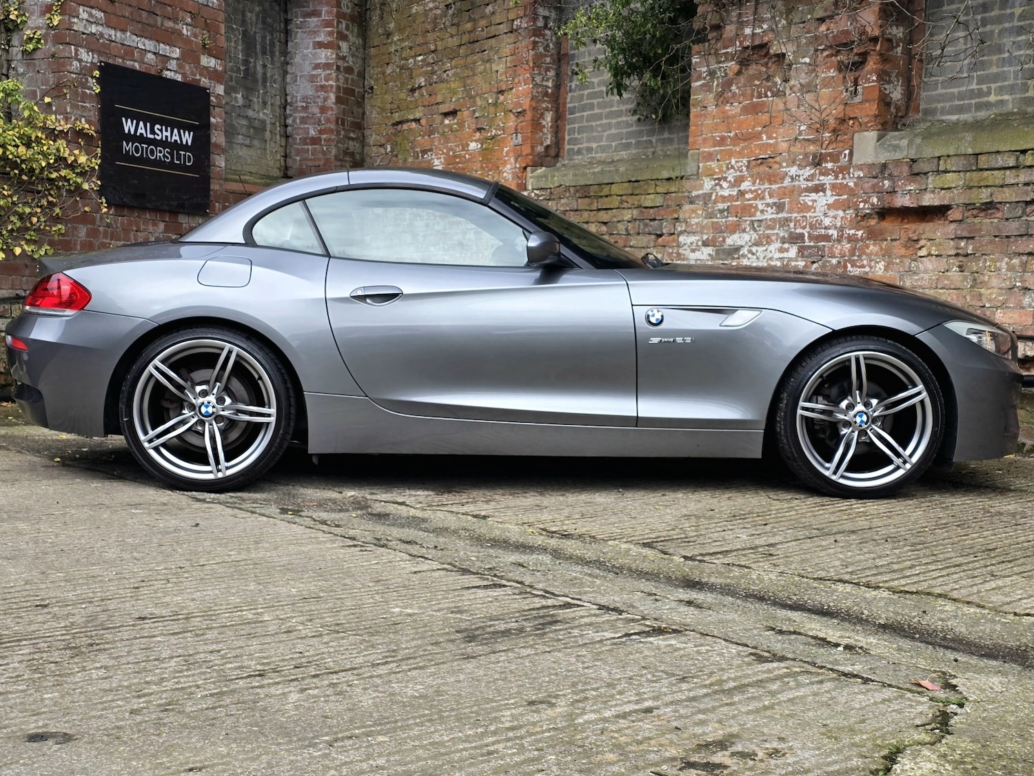 Used BMW Z4 2011 for sale - 77721190: Photo 4