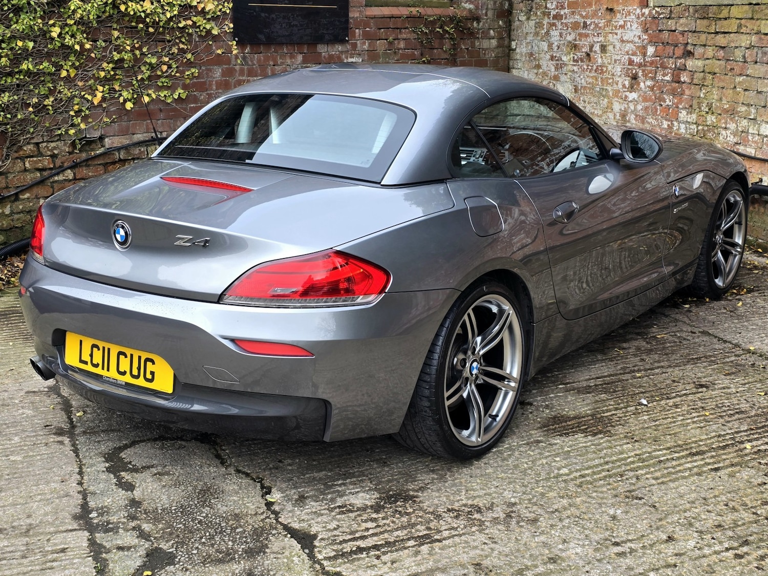 Used BMW Z4 2011 for sale - 77721190: Photo 6