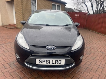 Used Ford Fiesta 2011 for sale - 77510702: Photo