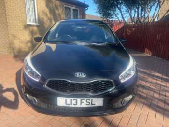 Used Kia Ceed 2015 for sale - 75225669: Photo